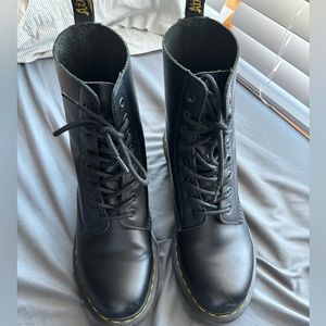 SHRIVER HI WOMEN'S WYOMING LEATHER HEELED BOOTS